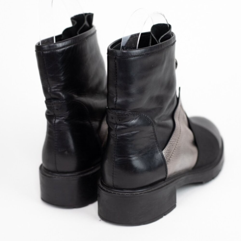 Maria Moro Black Leather & Metallic Mid-Calf Boots – Size 37 (Approx. US 6.5–7) - Picture 6 of 13